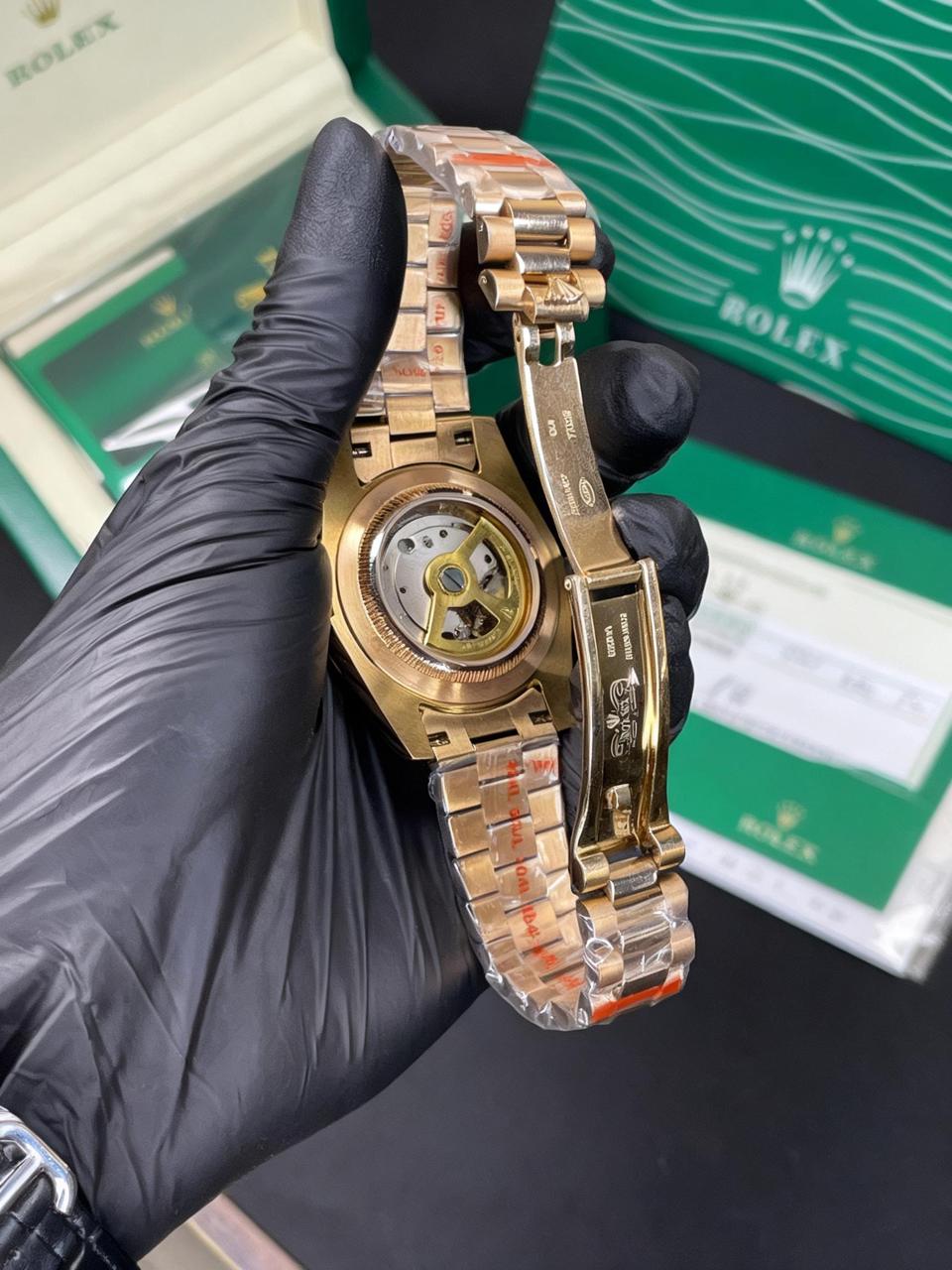 Rolex Day-Date | Chocolate Dial Diamond Blue