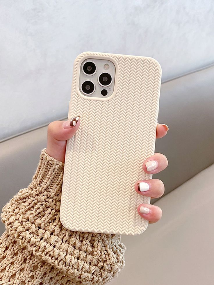 Knitted Pattern Matt Black Case