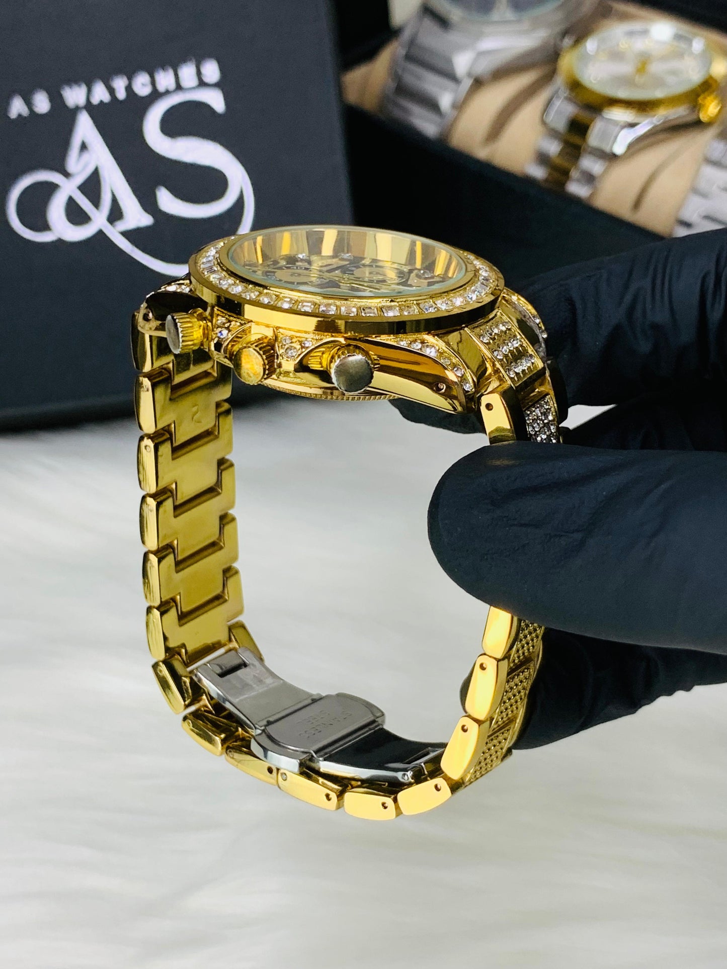 Tiger Stone Dial (Gold)