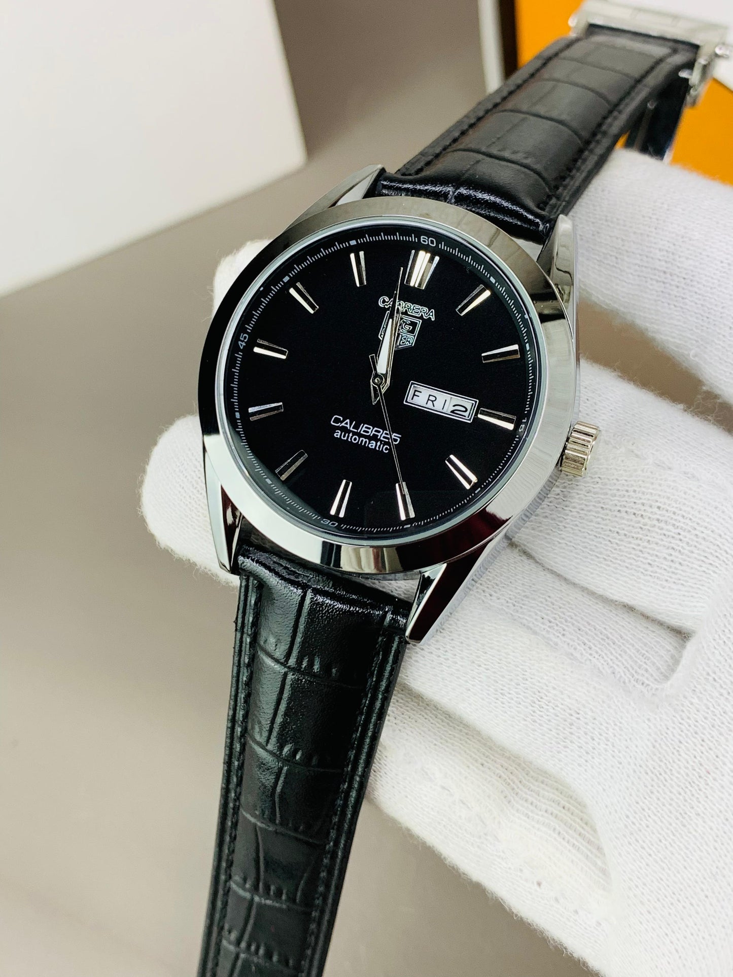 TAG Model - Black