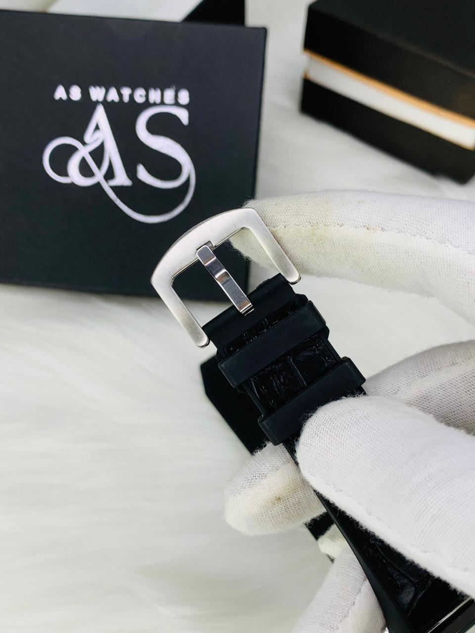 FM Premium Model (Black)
