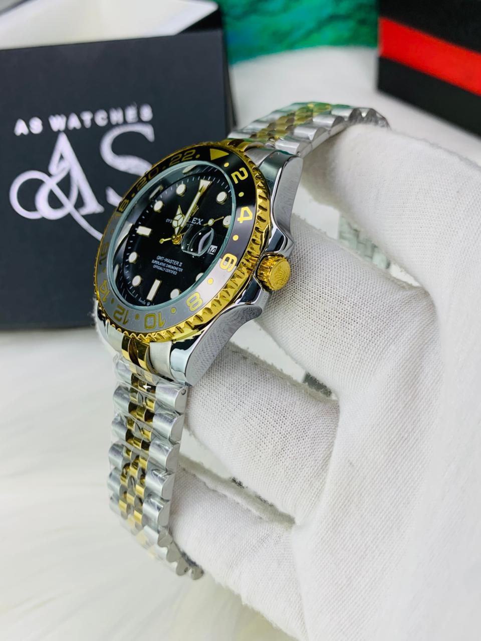 New Gmt Model | Two Tone Black