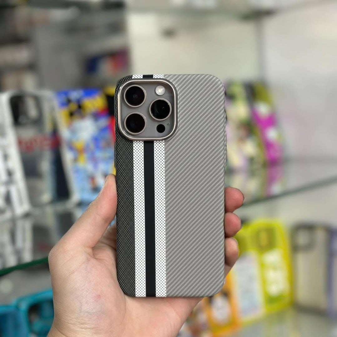 Line Pattern Carbon Fiber Edition Case