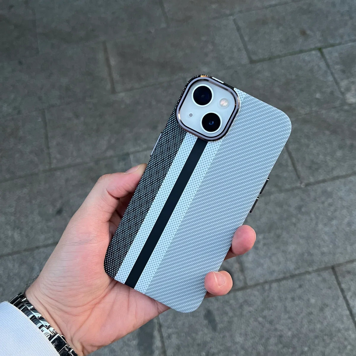 Line Pattern Carbon Fiber Edition Case