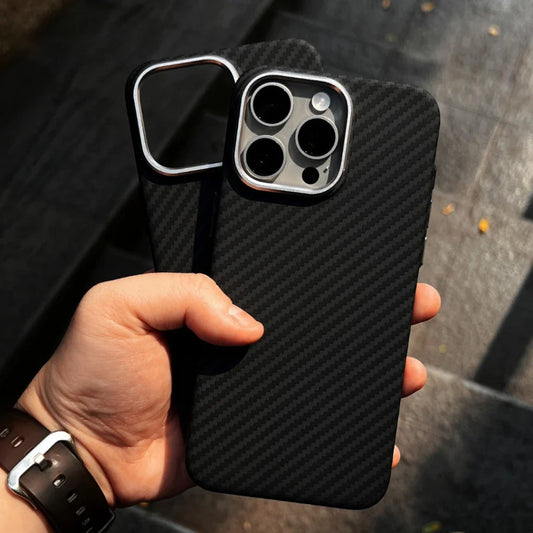 Carbon Fiber Black Wavy Case